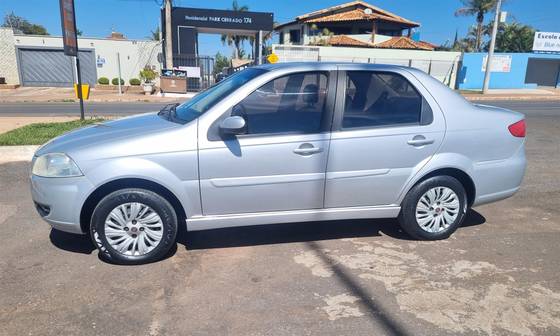 FIAT SIENA 1.0 MPI EL CELEBRATION 8V FLEX 4P MANUAL FIAT SIENA 1.0 MPI EL CELEBRATION 8V FLEX 4P MANUAL
